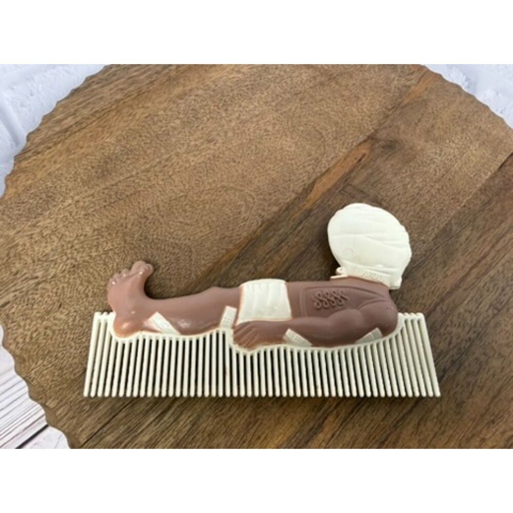 New Old Stock Avon Bed of Nails Hair Comb in Box - Picture 4 of 7